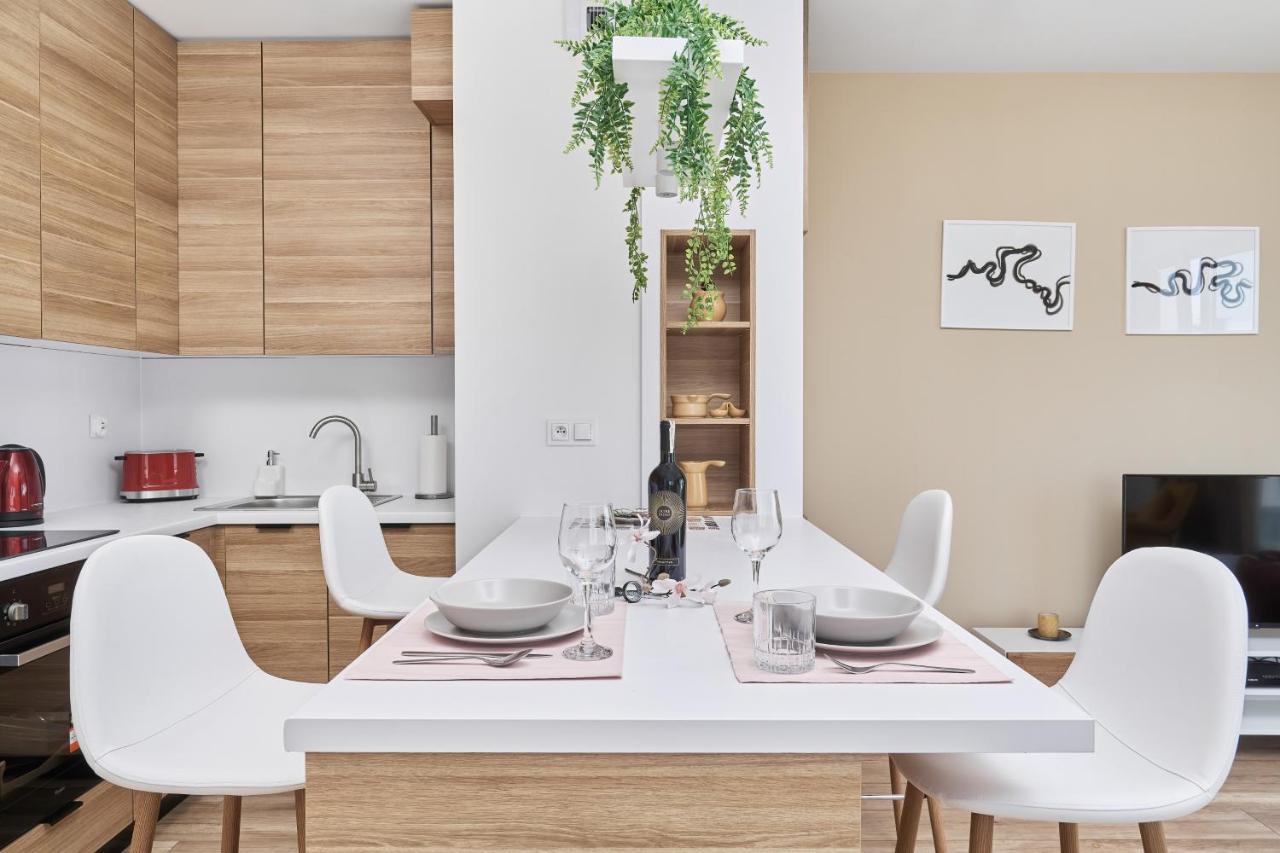 Nova Lux Kowale By Renters Wroclaw