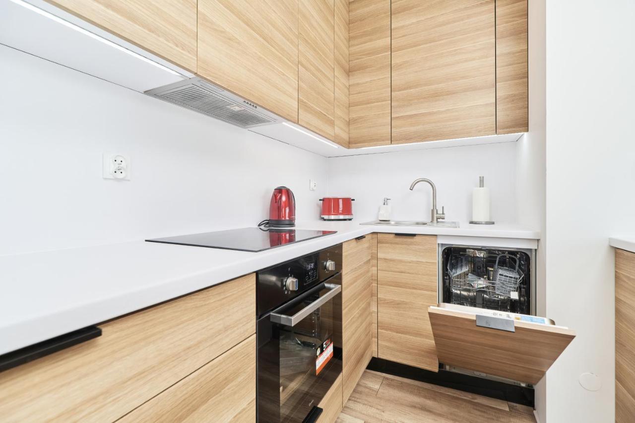 Apartment Nova Lux Kowale By Renters